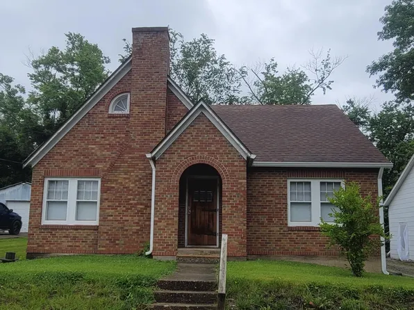 834 Center St, Fulton, MO 65251