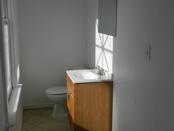 5th image of 1202 8th St #1