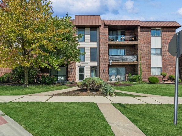 17701 Park Blvd APT 203
