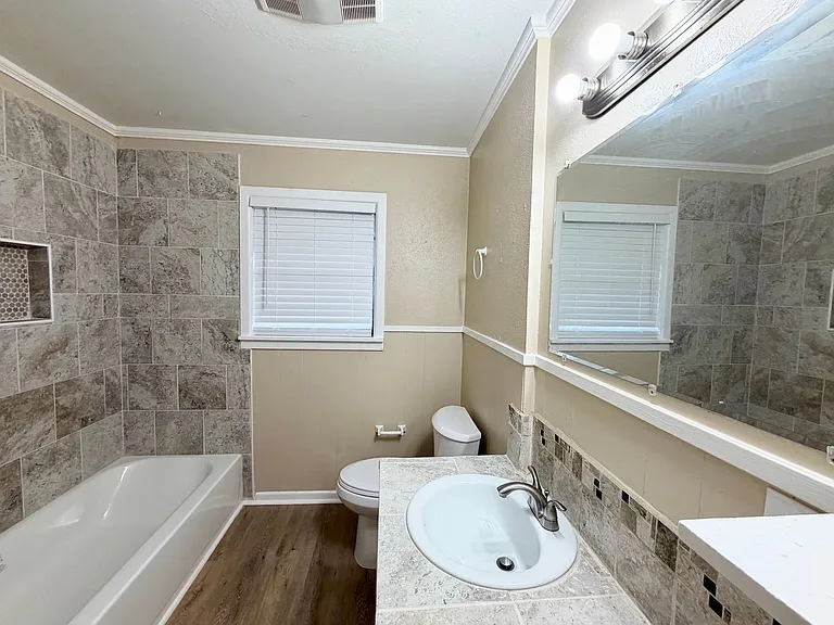 320 S Rita St — Photo 9