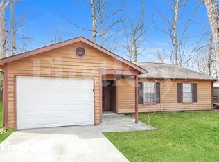 401 Hemlock Dr, Lawrenceville, GA 30046