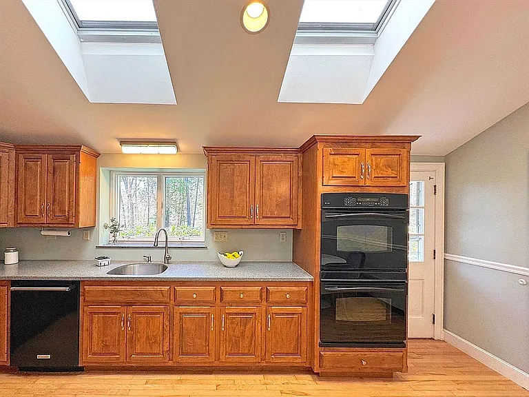 43 Sherburn Cir — Photo 20