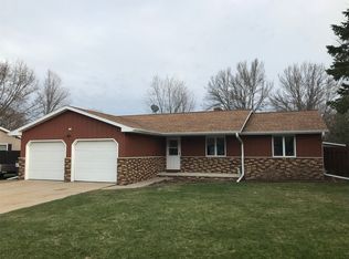 176 James Ct, Pulaski, WI 54162