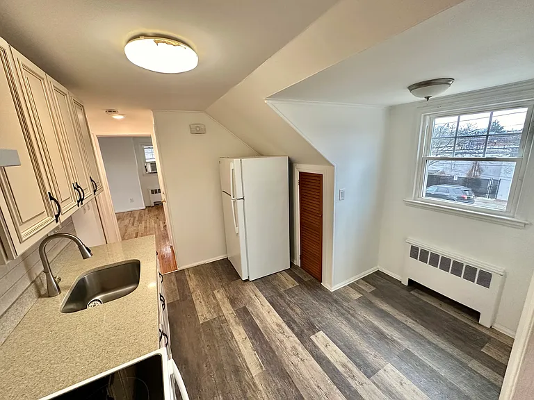 68 Shipherd Ave #2 — Photo 17