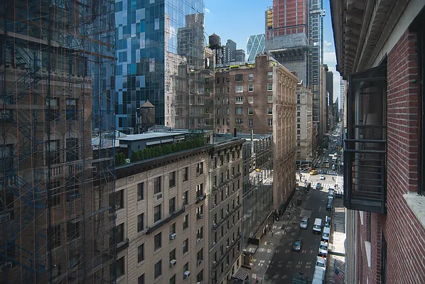 Rented by WAM Partners - William Moses Co. | media 26