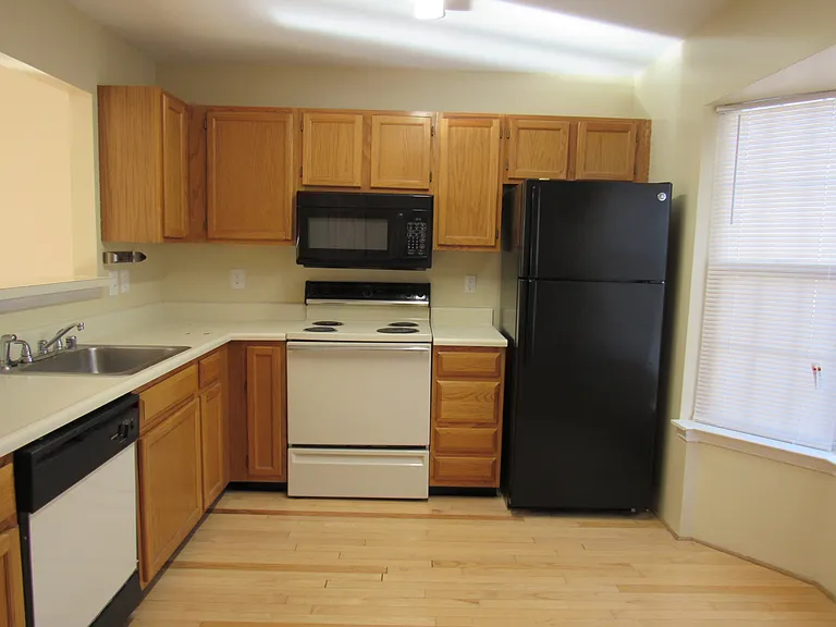 3002 Henson Bridge Ter — Photo 3
