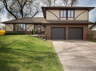 2150 E Raynell St, Springfield, MO 65804