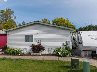 20665 NE Crestview Dr, Fairview, OR 97024