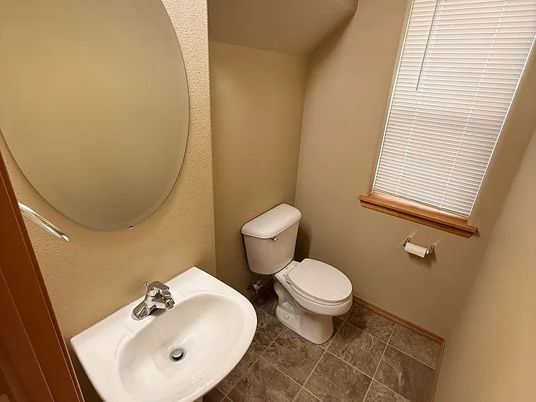 2976 SW Indian Cir — Photo 5