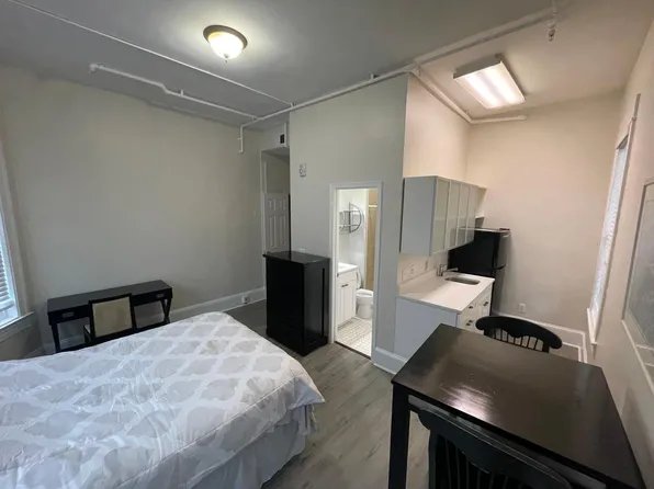 3301 16th St NW Floor 3, Washington, DC 20010