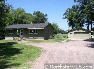 3933 Sullivan Wood Trl NW, Isanti, MN 55040