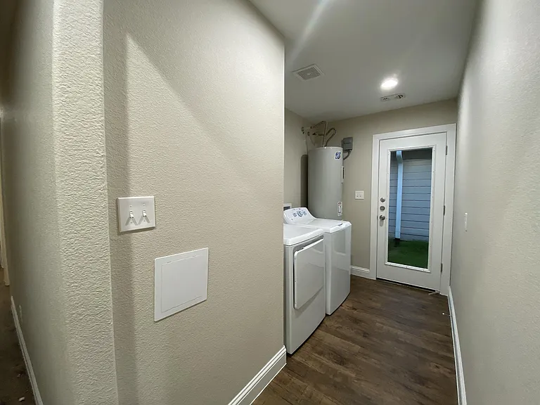 804 N Broughton St #804 — Photo 8