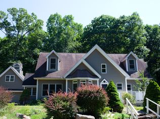 38 Laurel Cove Beach Rd, East Haddam, CT 06423