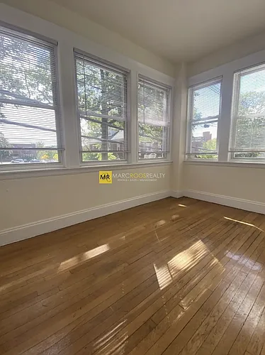 19 Melvin Ave Photo 1