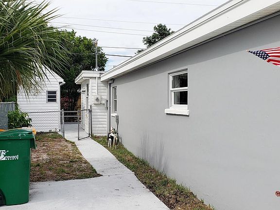 4th image of 2094 Woodbury Rd