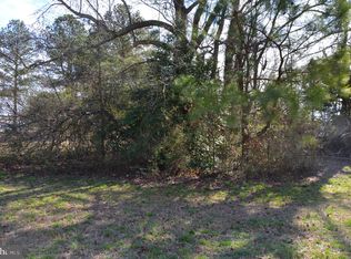 72 Merganser St, Montross, VA 22520