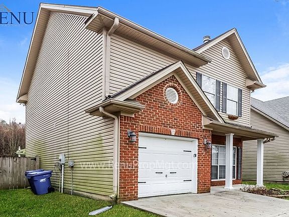 3rd image of 371 Forest Lakes Dr
