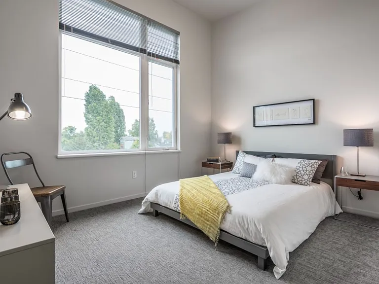 Janus Apartments — Photo 2