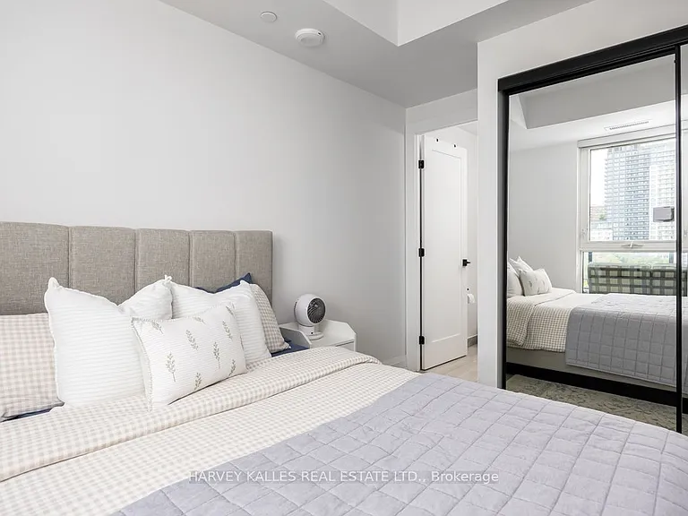 2369 Danforth Ave #710 — Photo 18