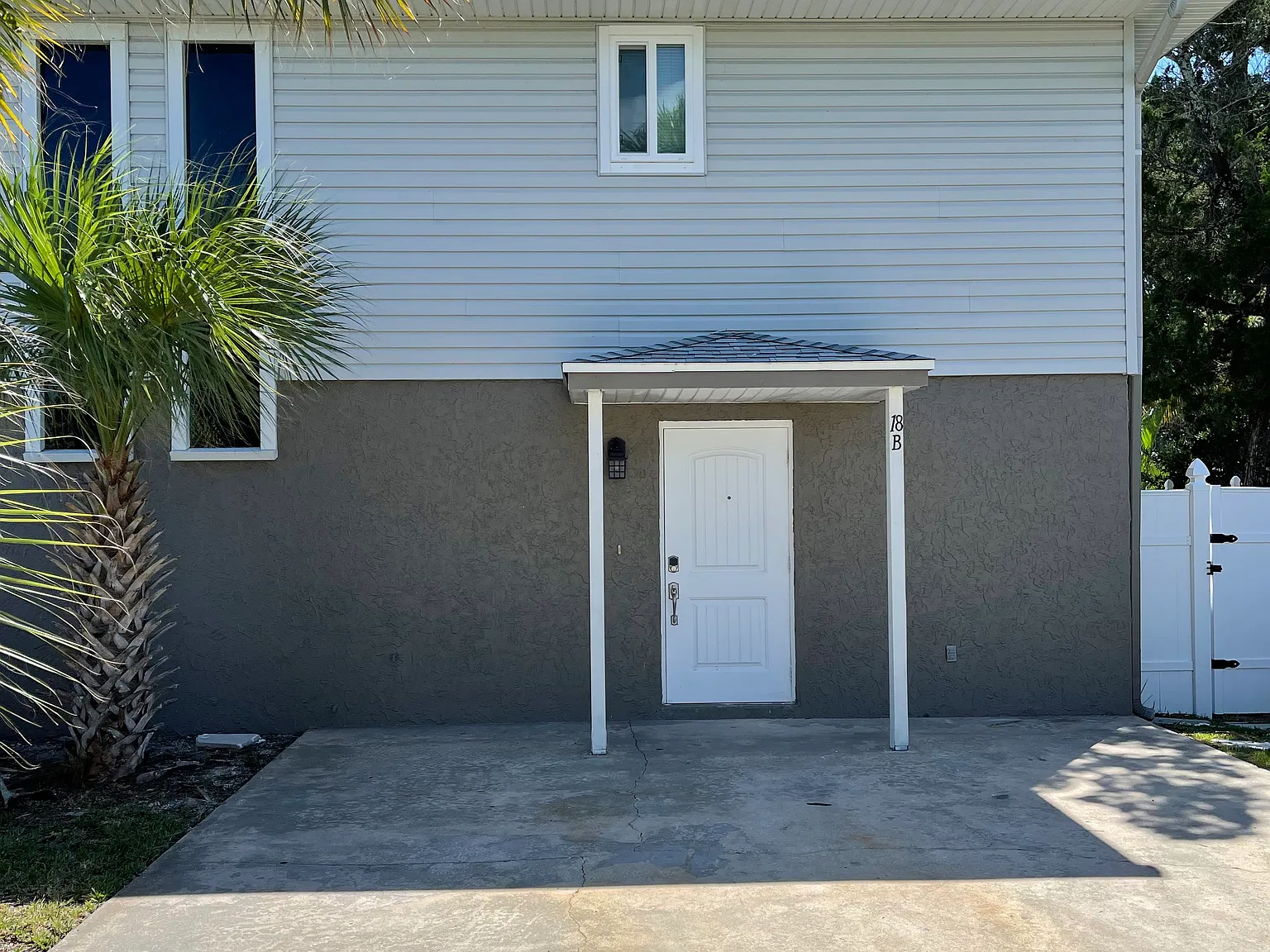 2 bed, 1.5 bath, 1104 sqft, $2,350 — Photo 3