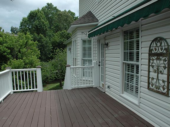 3rd image of 1229 Chickering Way Ln