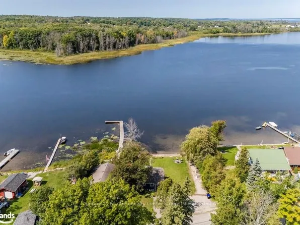 140 Mitchells Beach Rd #142, Tay, ON L0K 2A0