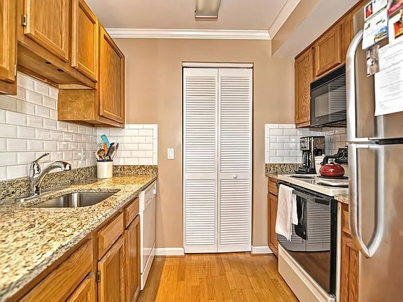 4th image of 200 Falls Blvd Unit G303