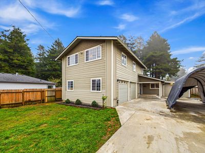 1998 Simmons Rd, Eureka, CA, 95503