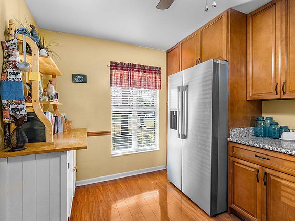 2nd image of 830 Timberview Drive #E