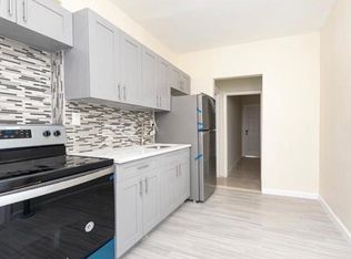 931 E 219th St FLOOR 1, Bronx, NY 10469