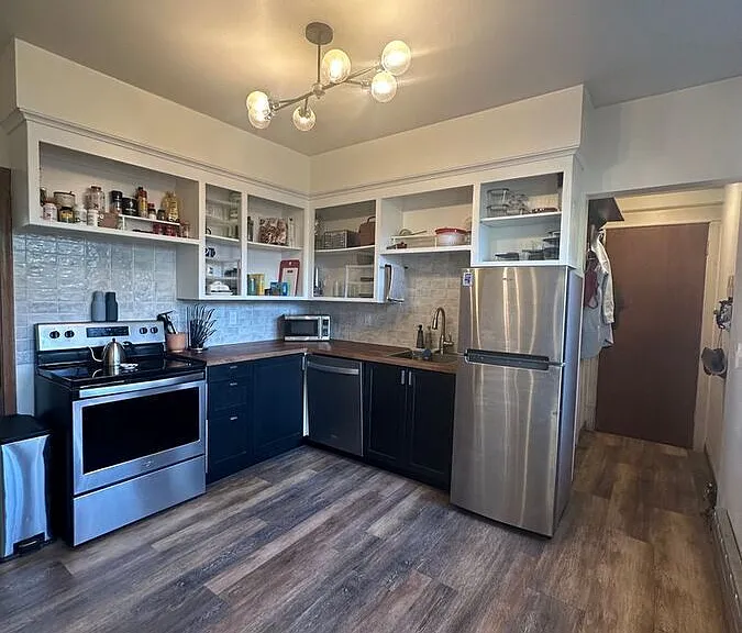 3016 Dupont Ave S #1 — Photo 4