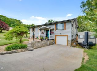 107 Summerview Ct, Kingsport, TN 37663