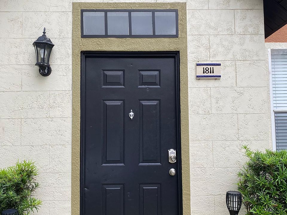 1st image of 5953 Westgate Dr APT 1811