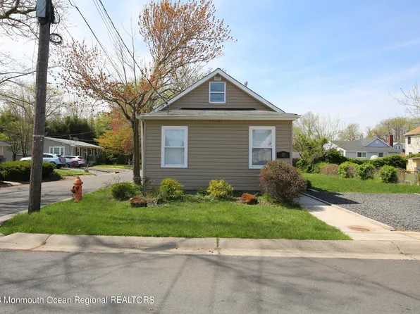 17 Nevada Avenue, North Middletown, NJ 07748
