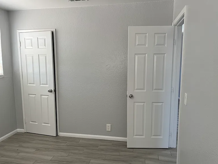 16578 Vine St #A — Photo 23