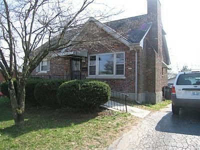 2nd image of 672 Lombardy Dr