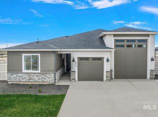 1371 Stirling Mdws, Middleton, ID 83644
