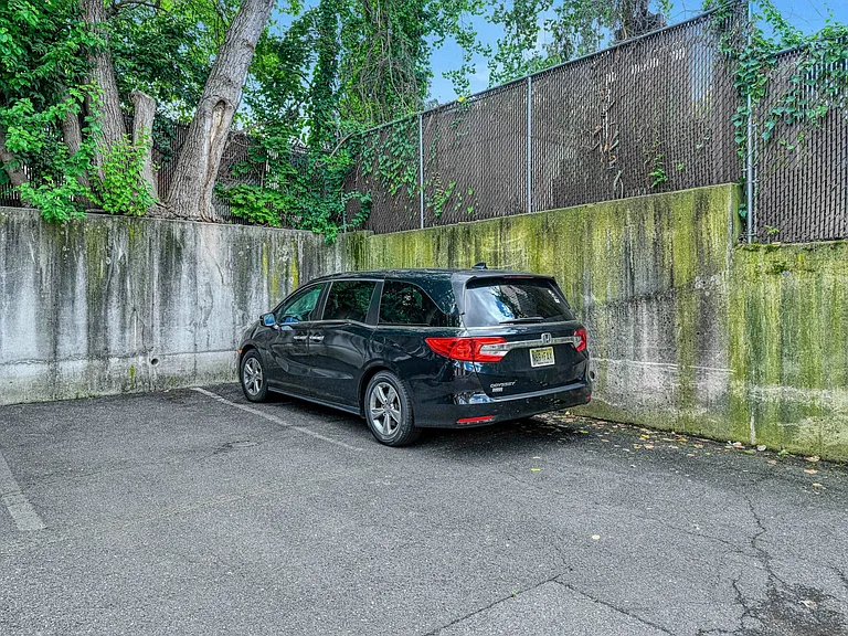 31 Home Pl #1 — Photo 19