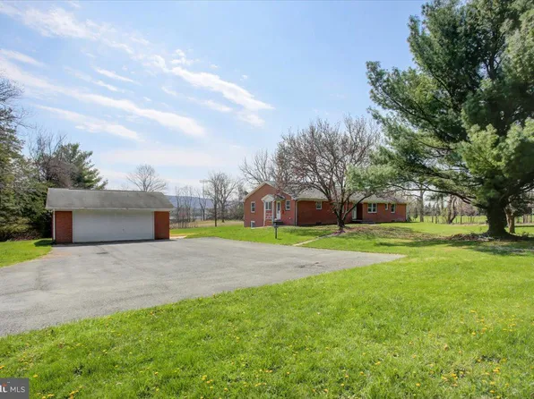 201 Myrtle Ave, Waynesboro, PA 17268