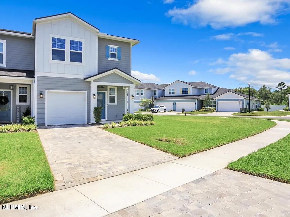 1st image of 24 PINEBURY Lane
