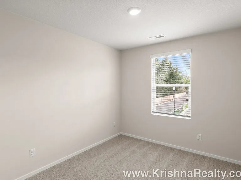 10620 NE 120th Pl — Photo 20