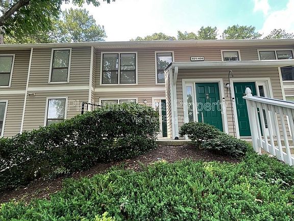 2nd image of 402 Wynnes Ridge Cir SE