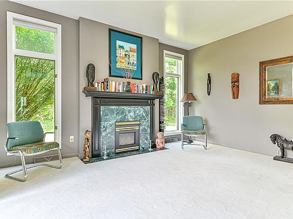 3rd image of 90 Merganser Dr