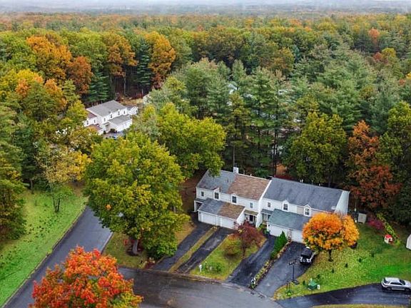 2nd image of 313 Caribou Ct