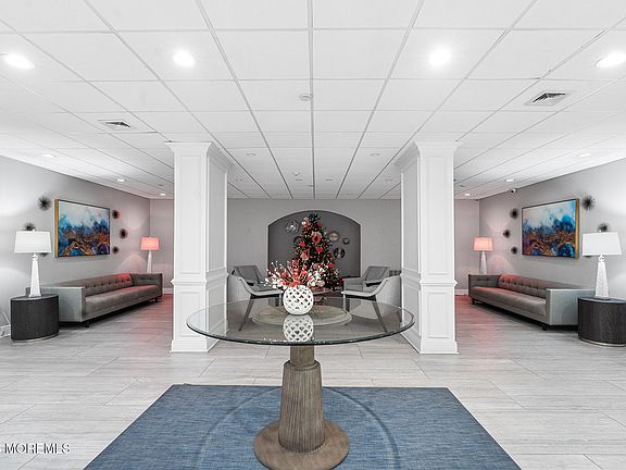 5th image of 675 Ocean Avenue #5F