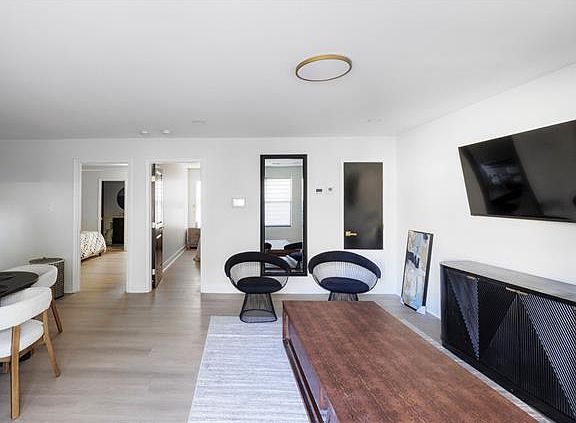 5th image of 4522 Palmyra St Unit B