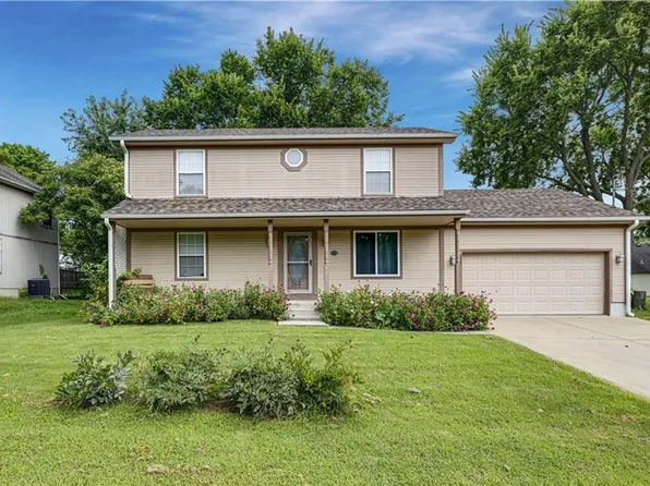 312 Walnut St, Cleveland, MO 64734