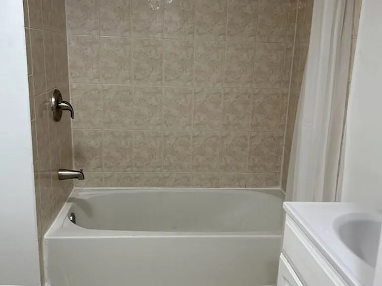 8 Whipple St — Photo 13