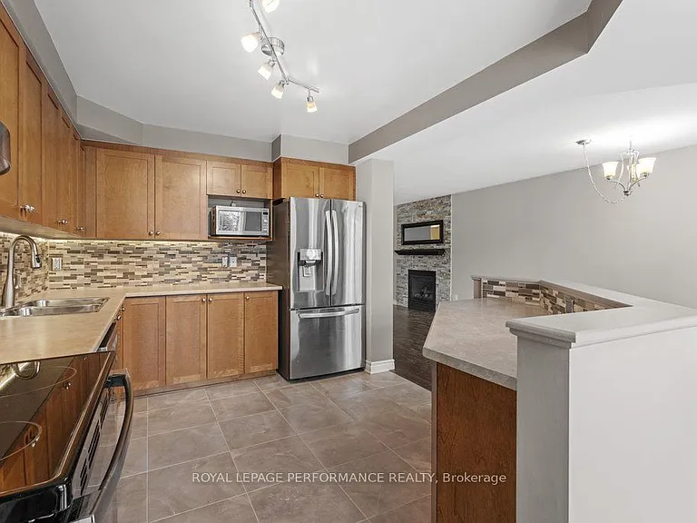 34 Moe Robillard St — Photo 21