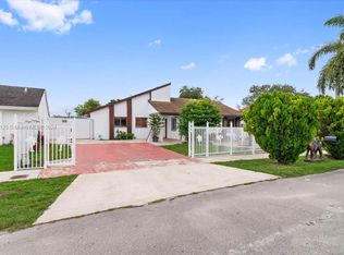 21020 SW 124th Avenue Rd, Miami, FL 33177